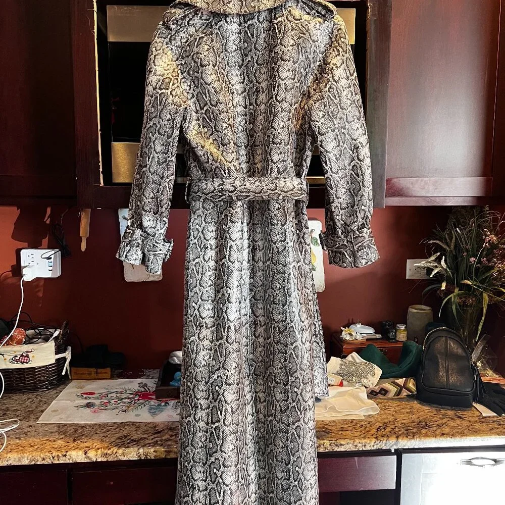 This amazing ladies vegan leather leopard print jacket is just $300 - Picture 1 of 2
